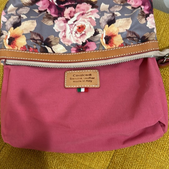 NWOT Cavalcanti wrislet bag made in Italy with floral design and leather accents - Picture 7 of 12